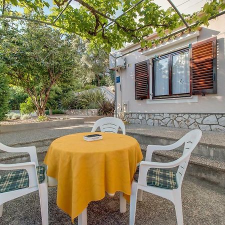 Apartment Simona Mali Losinj Luaran gambar
